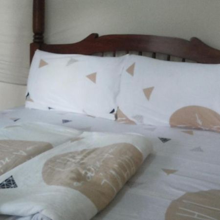 Rock Shadow Hotel Koboko Ngoại thất bức ảnh